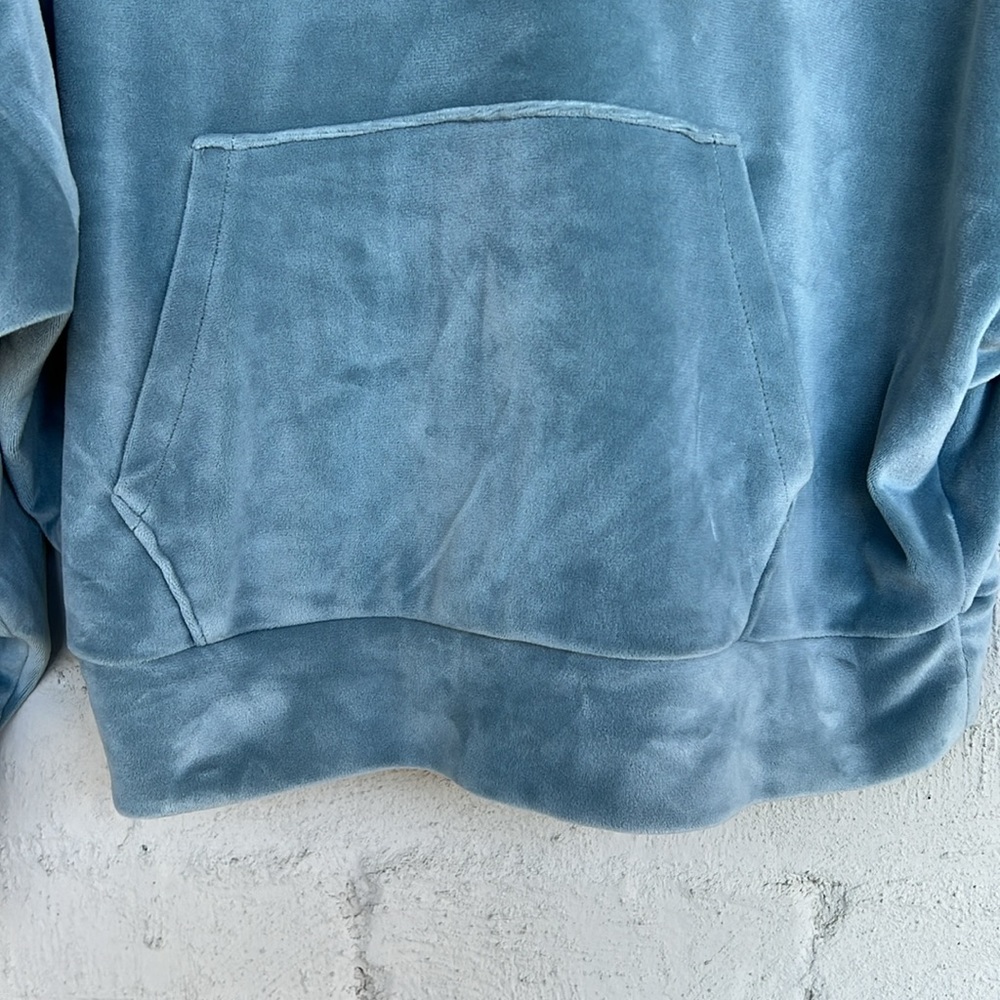 American Eagle Spa Blue Velour Cropped Pullover Hoodie Size Small - Picture 4 of 11